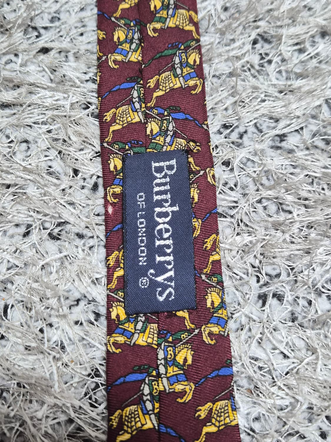 버버리Burberry 메인로고 패턴 넥타이 Free - N50

폭 : 상품이미지8