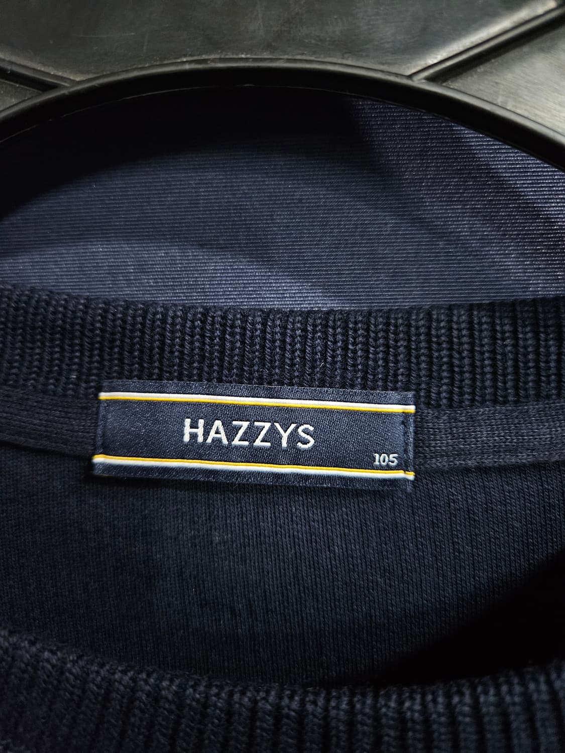 헤지스 다크네이비 남성 105 맨투맨  상품이미지3