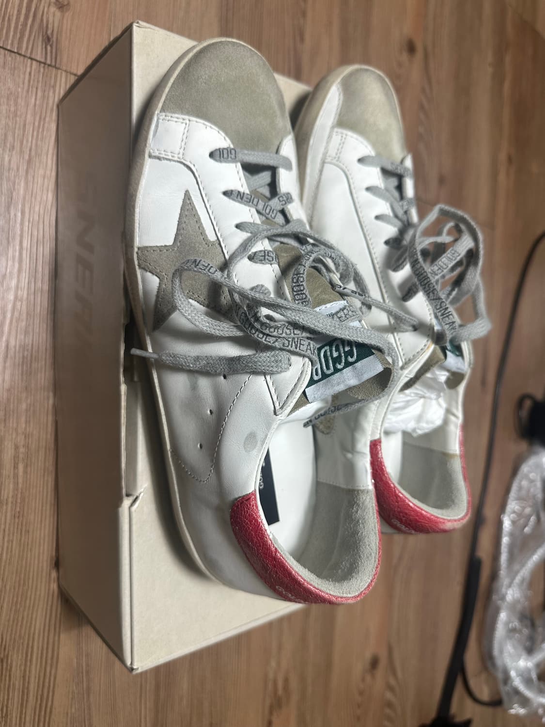 골든구스 레드탭 41 상품이미지3