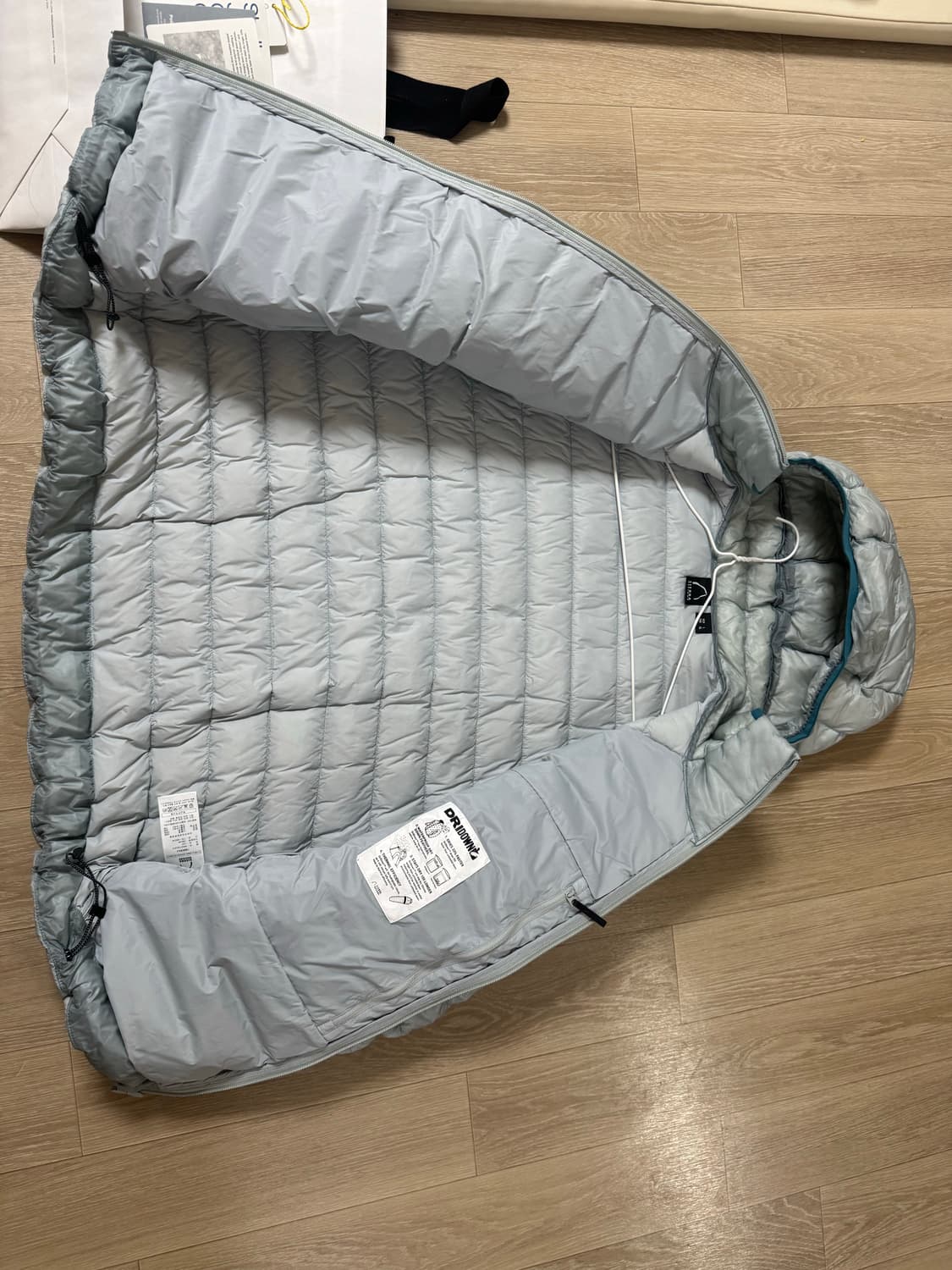 XL 시에라디자인 뮤어 경량 구스다운 패딩 라이트그레이 상품이미지5