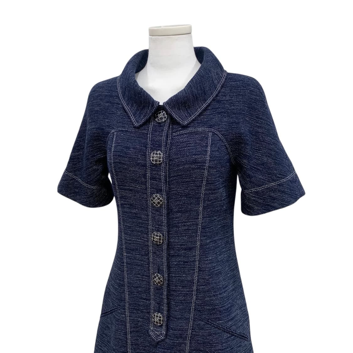 샤넬 트위드 CC 단추 반팔 미디 원피스 상품이미지3