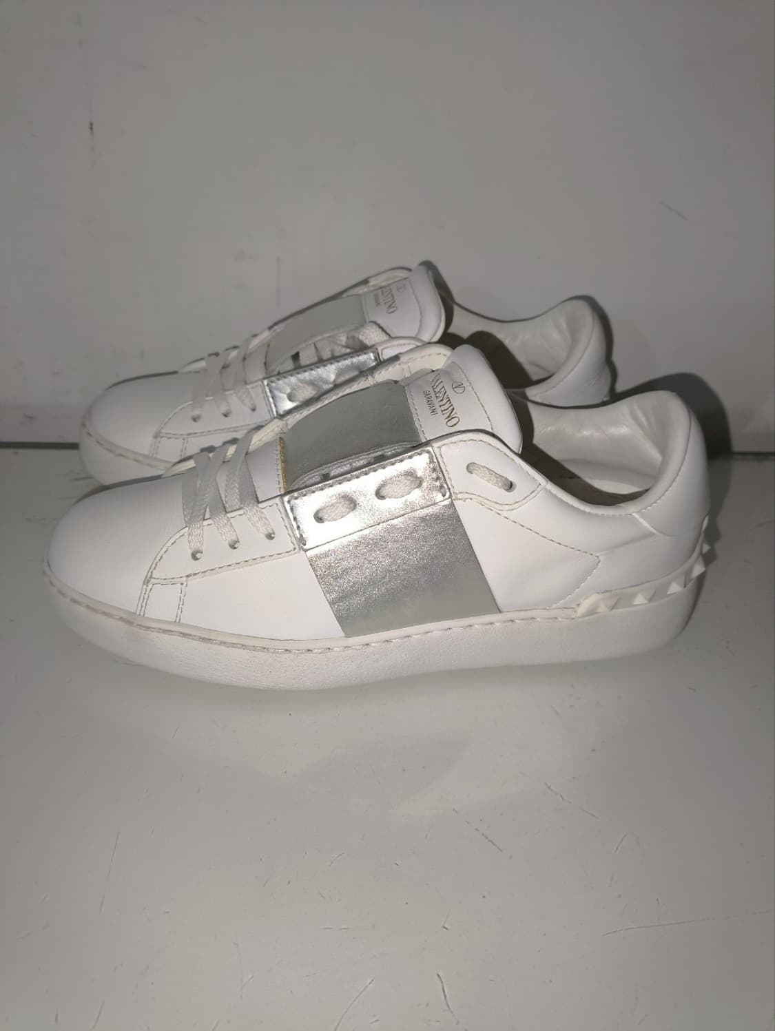 35 220mm 발렌티노 히든 오픈 메탈릭 스니커즈 상품이미지1