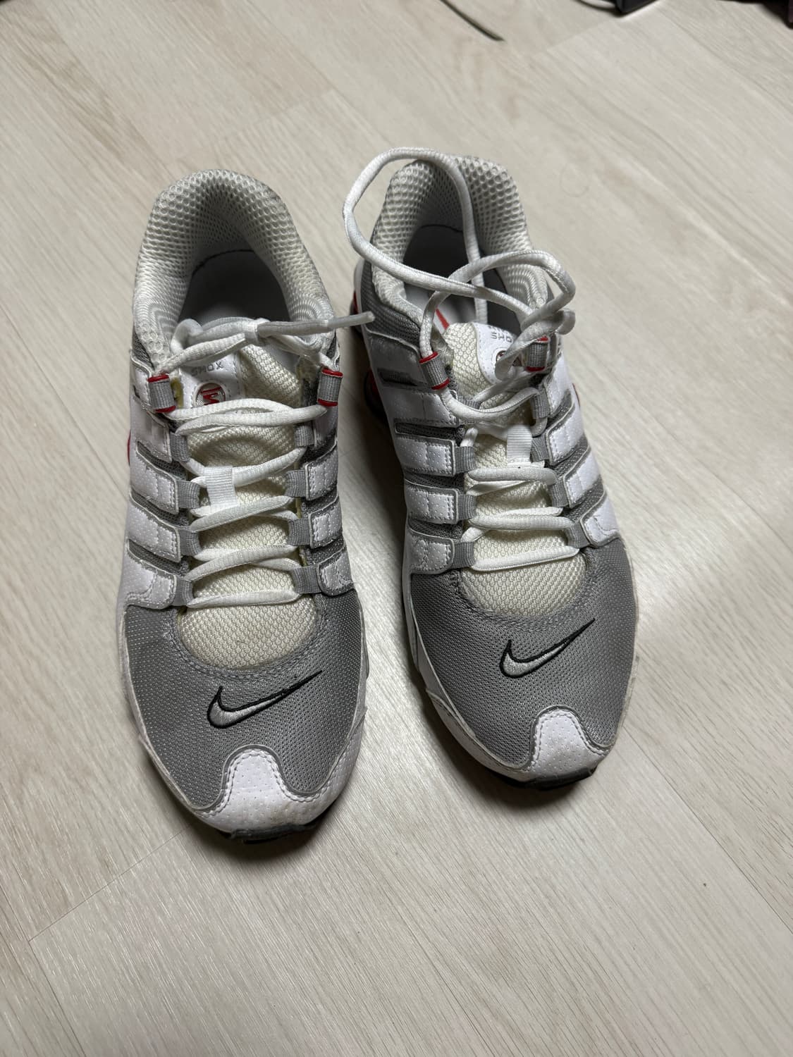 나이키 샥스 상품이미지2