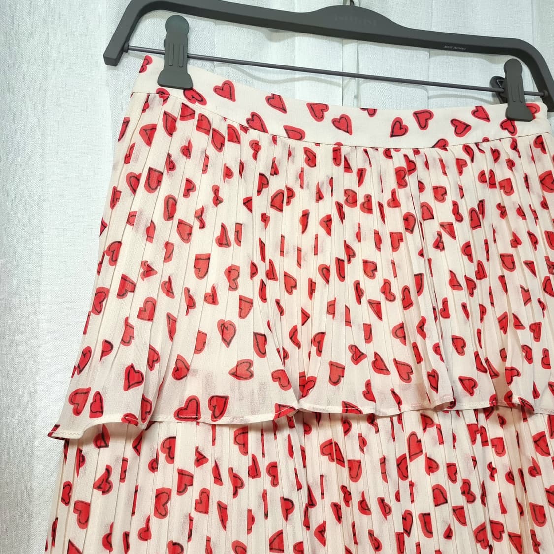 쥬시꾸뛰르 프릴 3단 캉캉 스커트 치마 (25인치/표기55) 상태완벽 상품이미지2