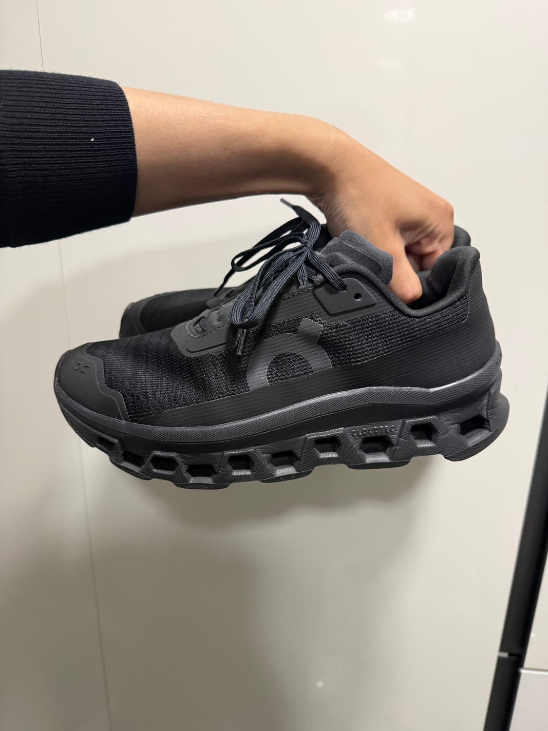 온러닝 클라우드몬스터 보이드 260 상품이미지2