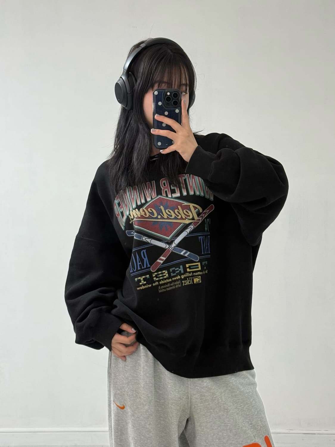테켓 블랙 맨투맨 상품이미지3