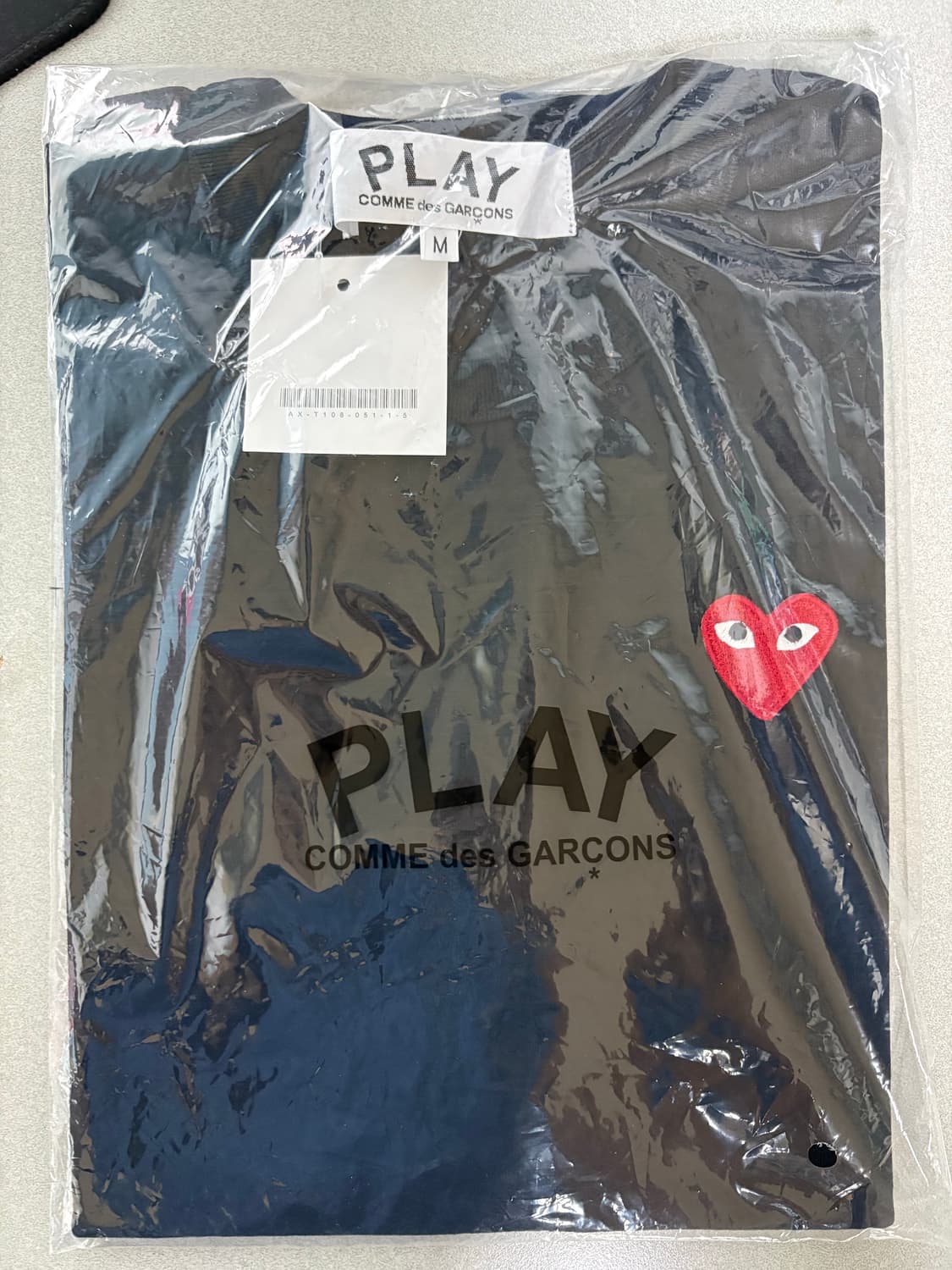 ✨꼼데가르송 반팔티 새상품✨ 상품이미지1