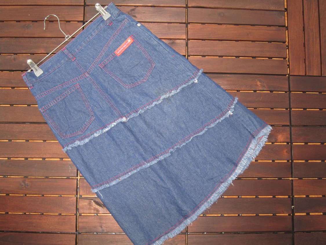 red stitch denim skirt 상품이미지5