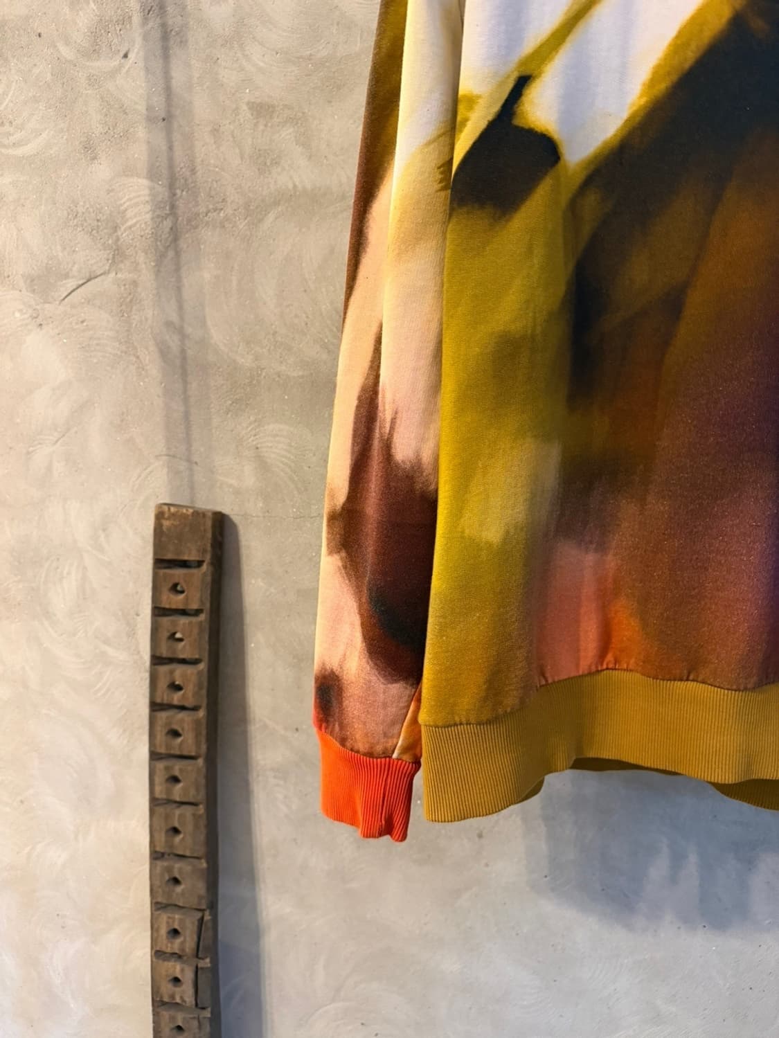 지방시 그래픽 맨투맨 100~105 상품이미지4