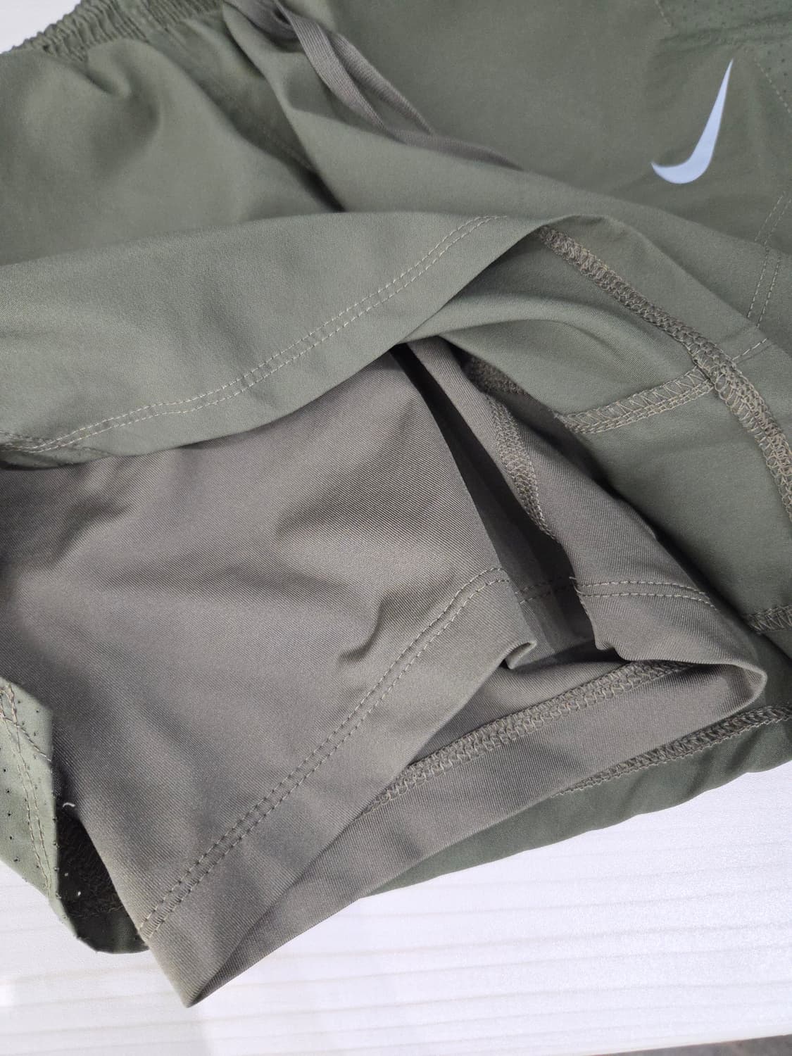 나이키 우먼스 이클립스 2in1 러닝 반바지 상품이미지4