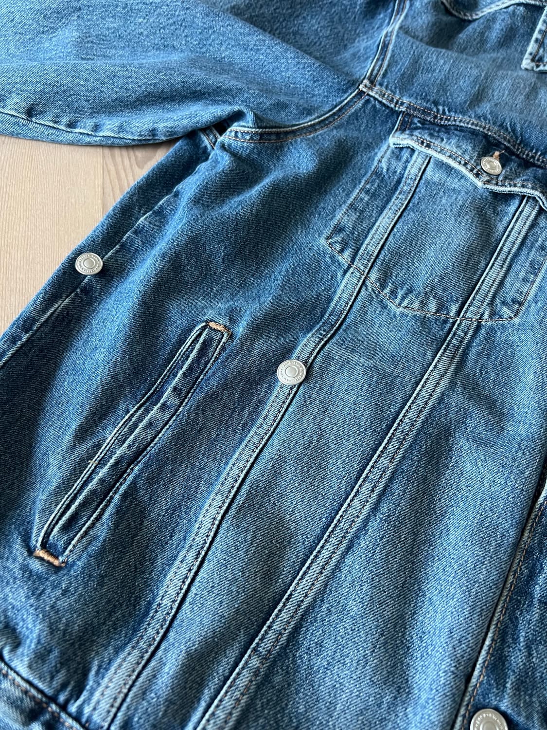 자라 x 스티븐마이젤 데님자켓 상품이미지4