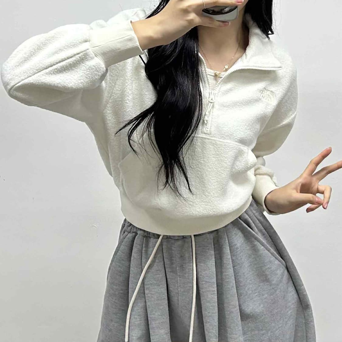 노스페이스 준신형 아이보리 플리스 걸즈 세미크롭 하프집 포켓 후리스(M) 상품이미지1