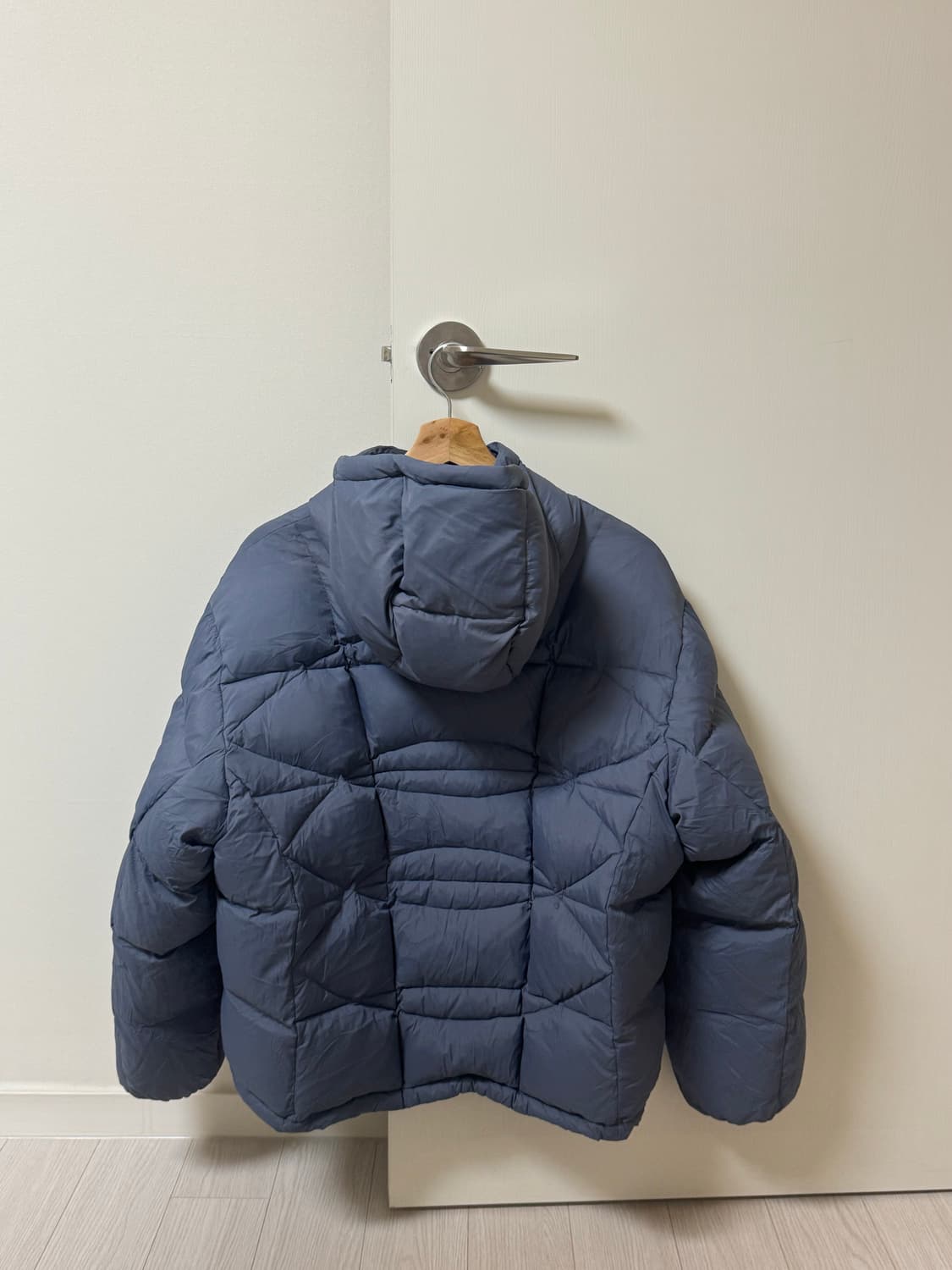 999휴머니티 패딩 블루 1사이즈 상품이미지5