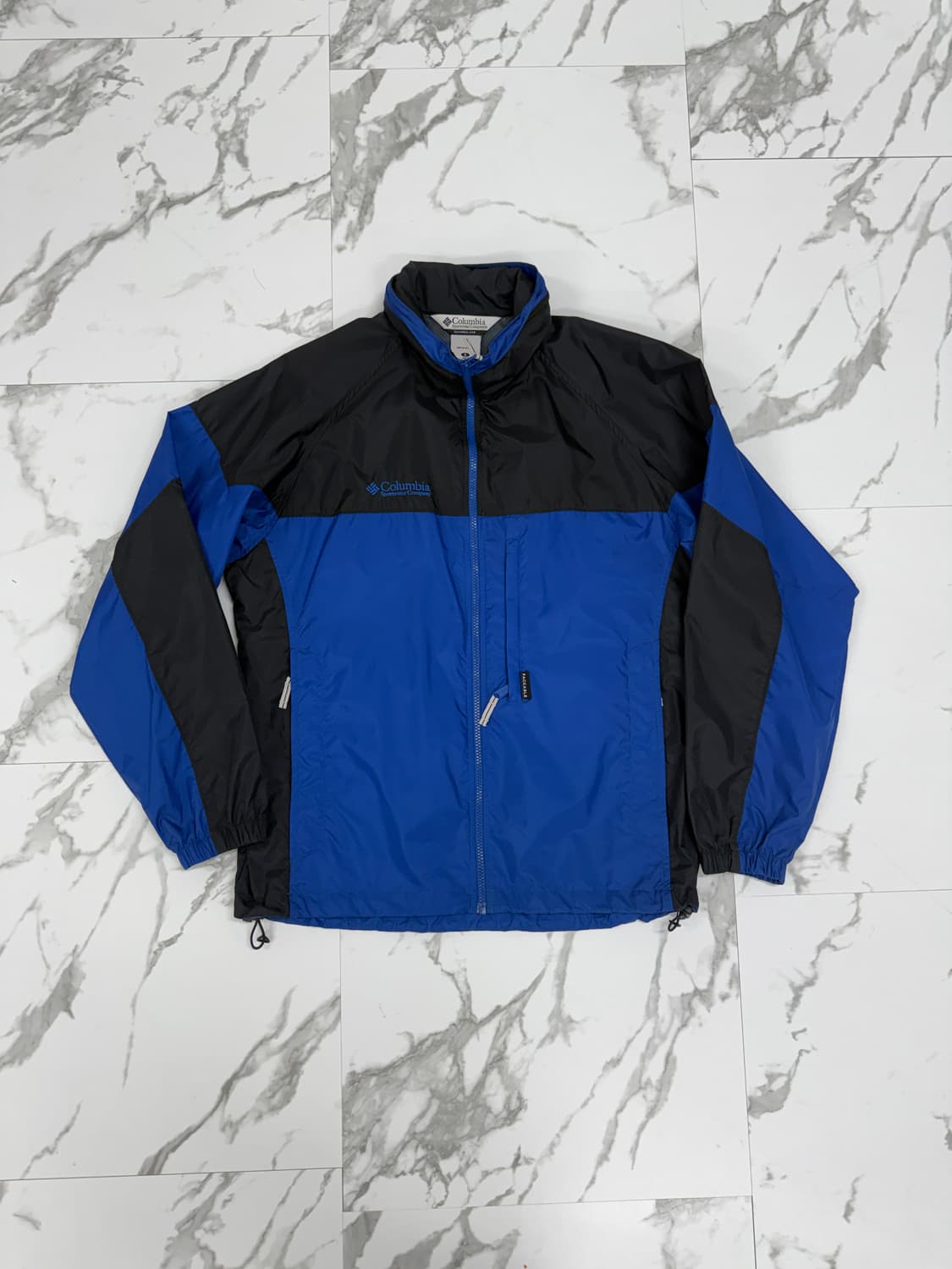 컬럼비아 배색 바람막이 상품이미지1