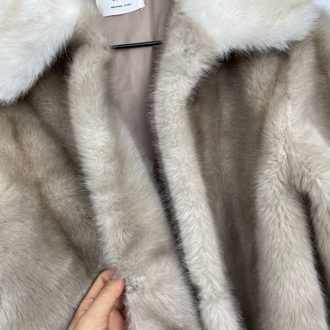 서클 CIRCLE 베이지 아이보리 배색 숏 퍼 자켓 상품이미지4