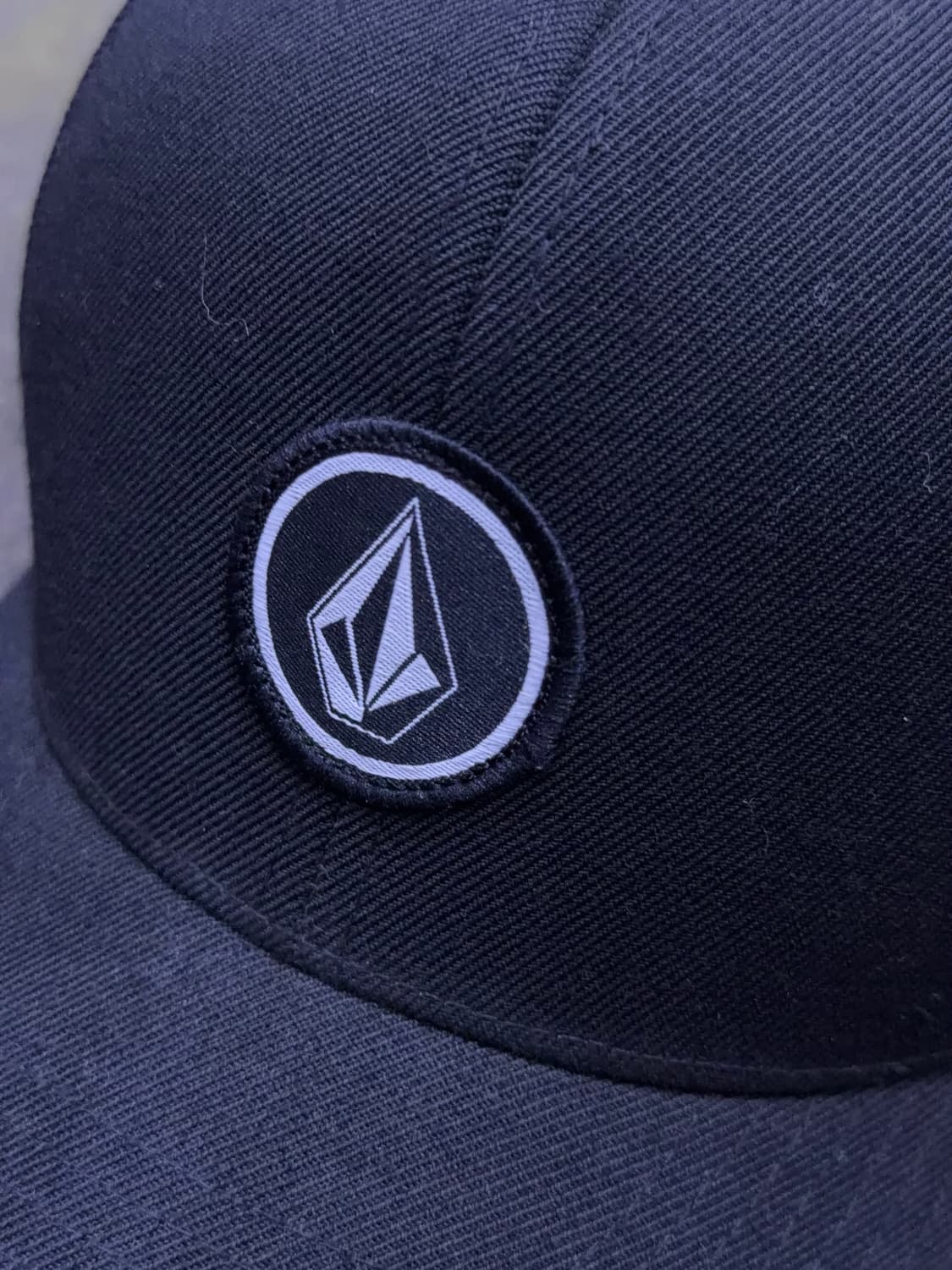 볼컴 로고 캡 모자 블랙 상품이미지2