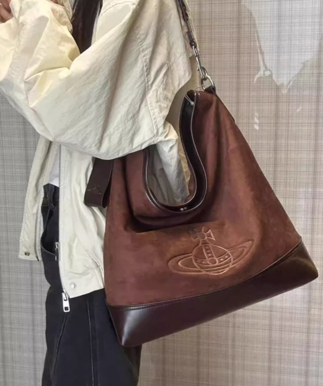 비비안웨스트우드 낸시 호보백 숄더백 상품이미지3