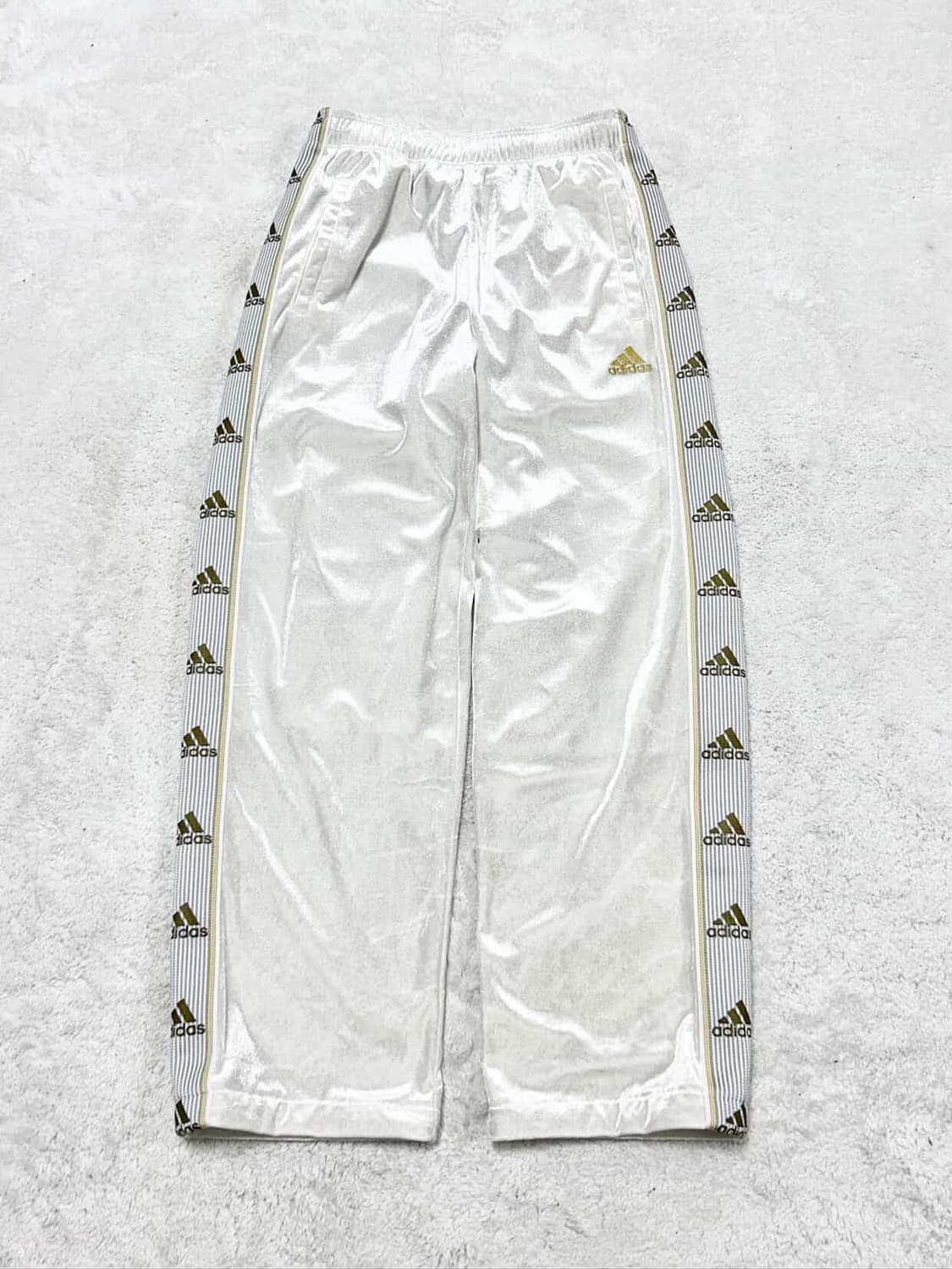 아디다스 JAPAN 크림 벨루어 셋업 상품이미지8