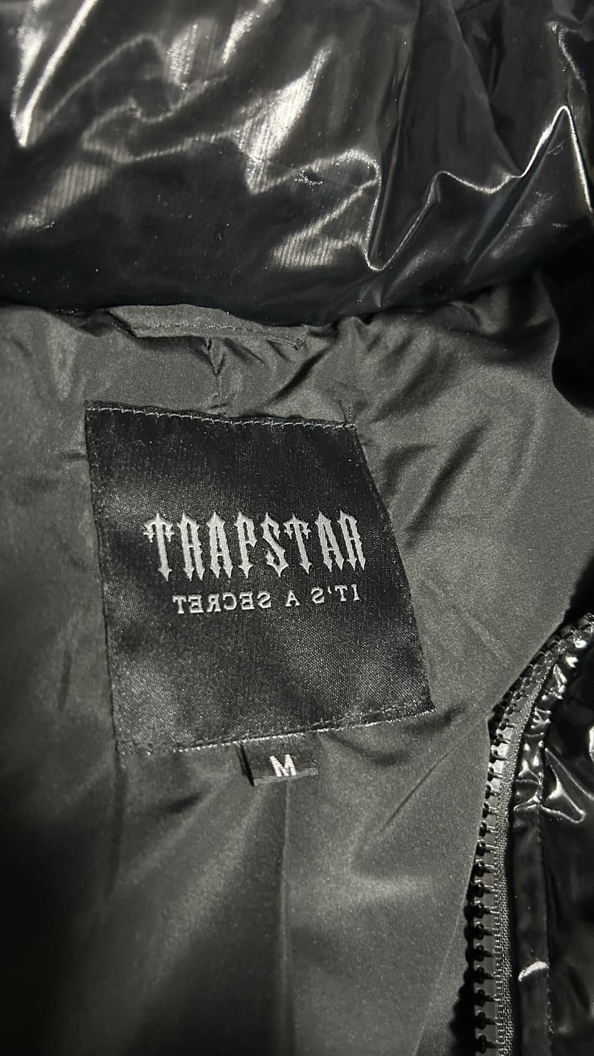 트랩스타 trapstar 샤이니 유광 푸퍼 패딩 m 상품이미지6