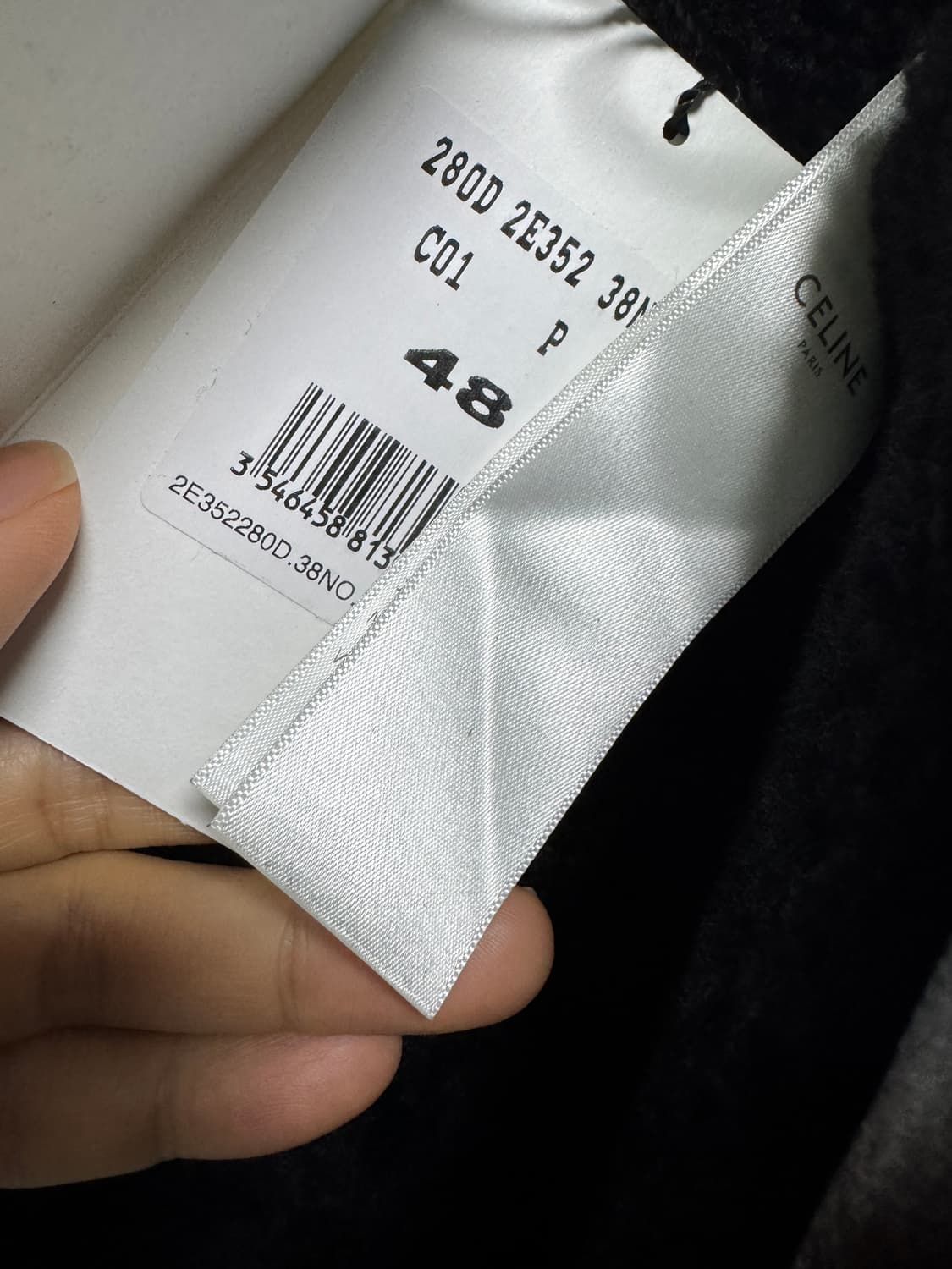 셀린느 19fw 블랙 색상의 셀린느 양털 레더 자켓 상품이미지7