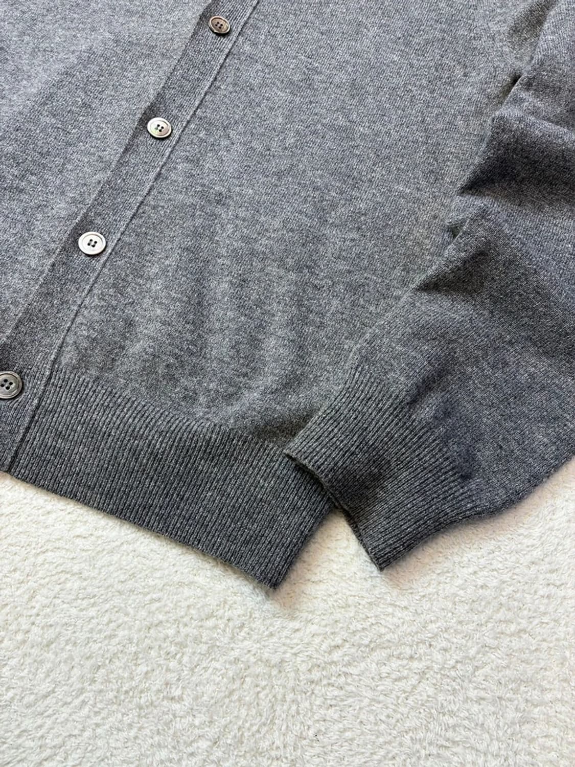 꼼데가르송 미니 와펜 니트 울 가디건 PN5867    상품이미지4