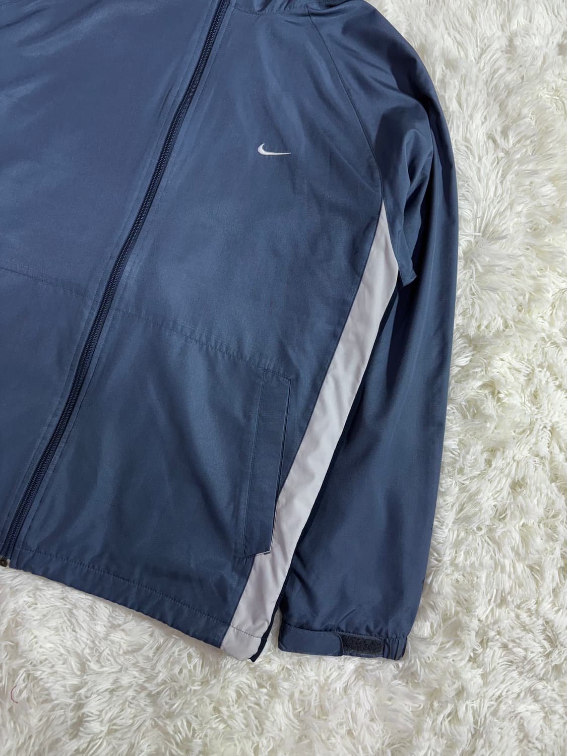 나이키 00’s 배색 스우시 점퍼  상품이미지5