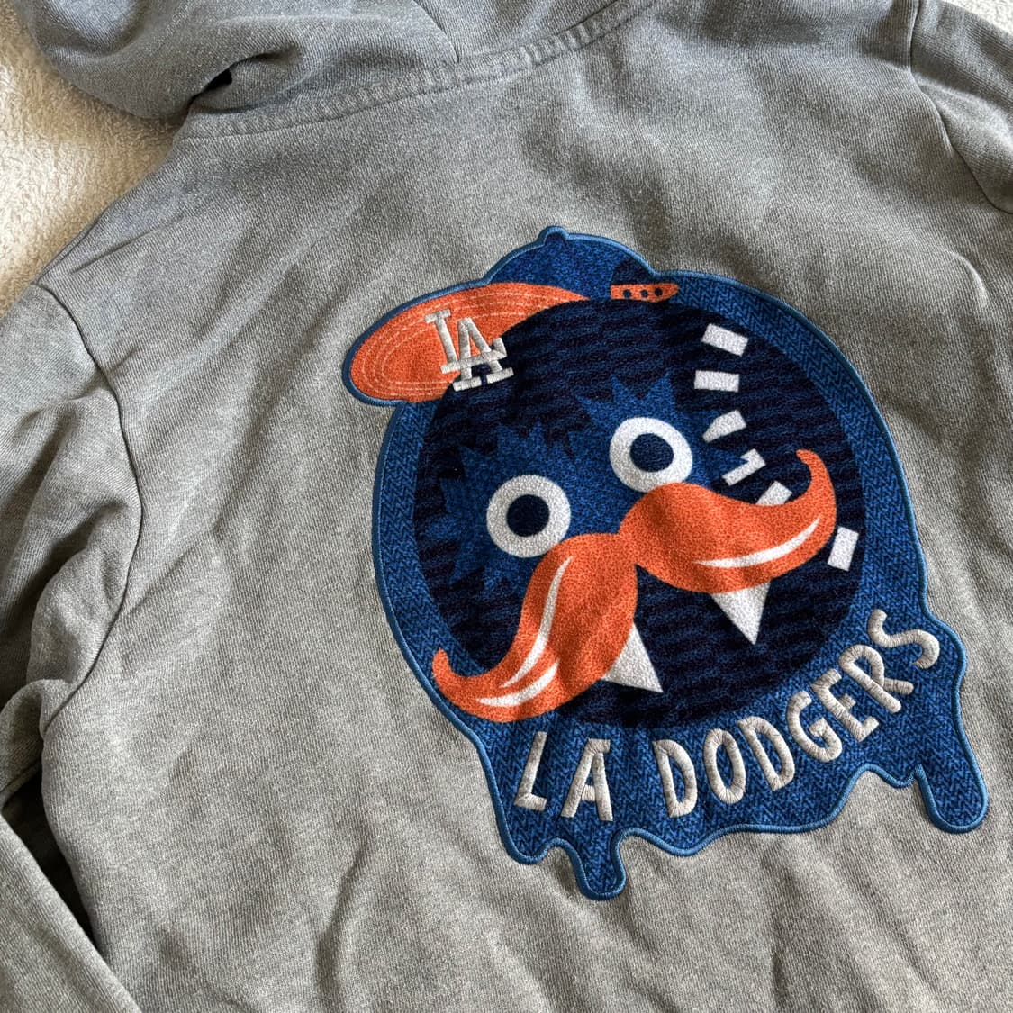 LA 다저스 그레이 블루포인트 스몰로고 후드집업 상품이미지3