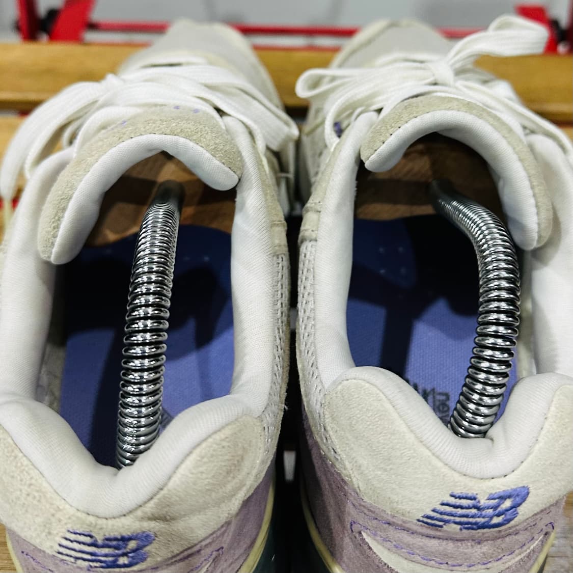 240) 뉴발란스 운동화 여성 여자 신발 999 아이보리 퍼플 상품이미지5