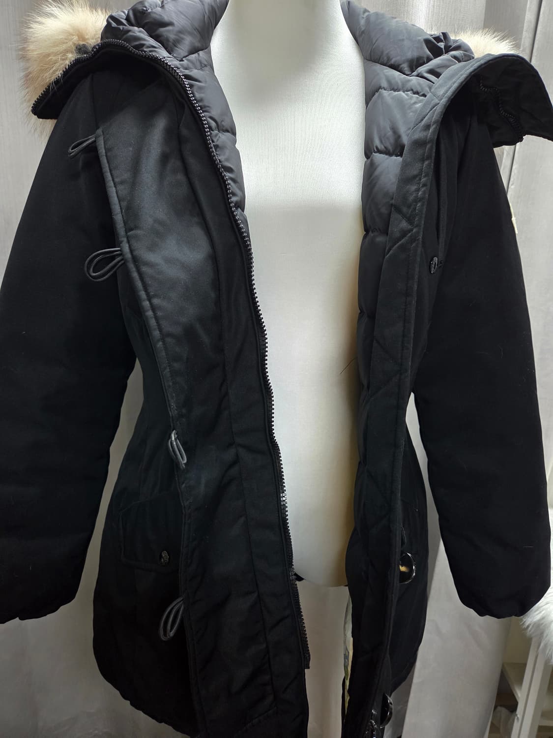 정품)몽클레어여성85~90 최상급 상품이미지5