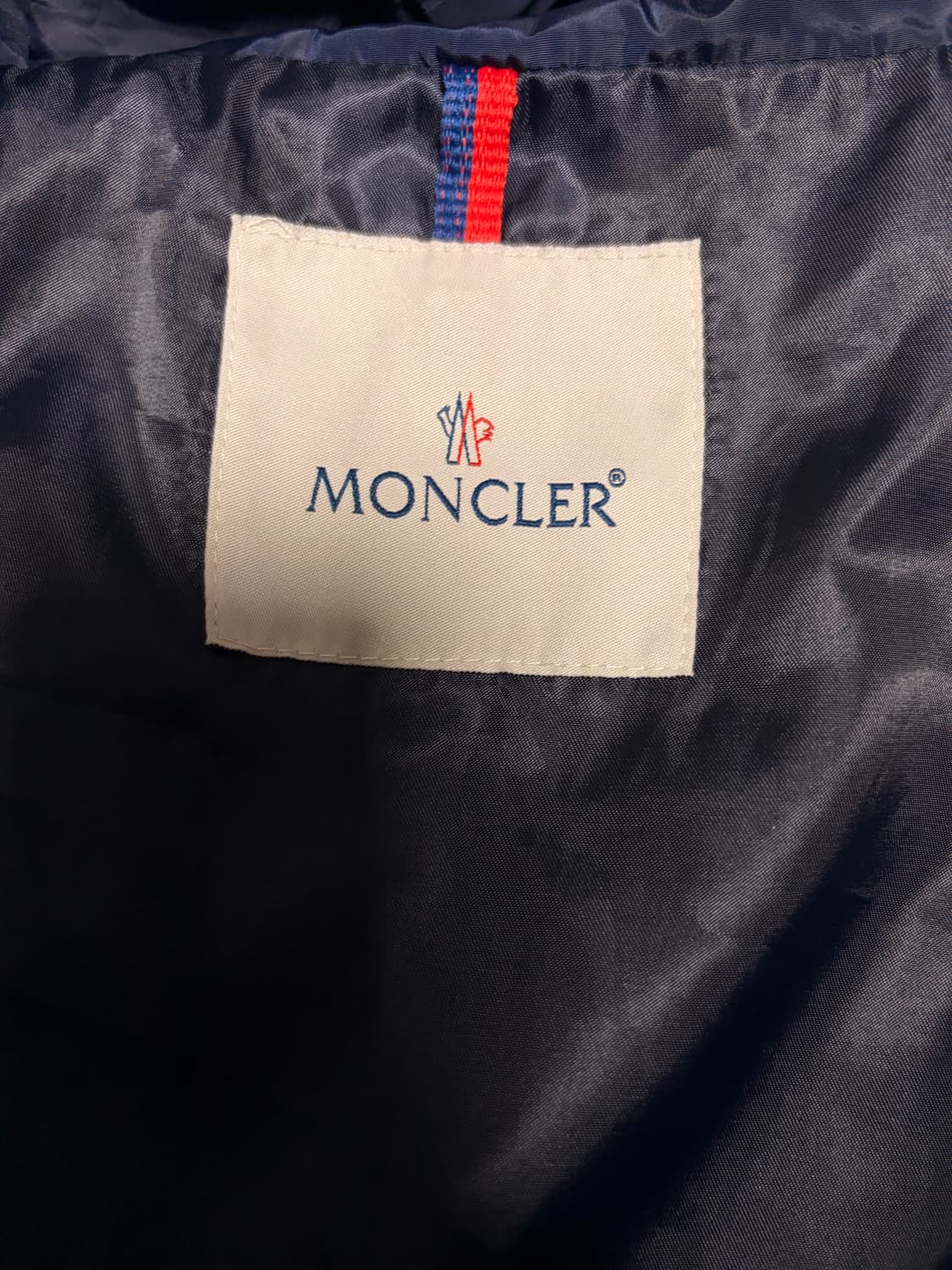 몽클레어 바람막이 상품이미지4