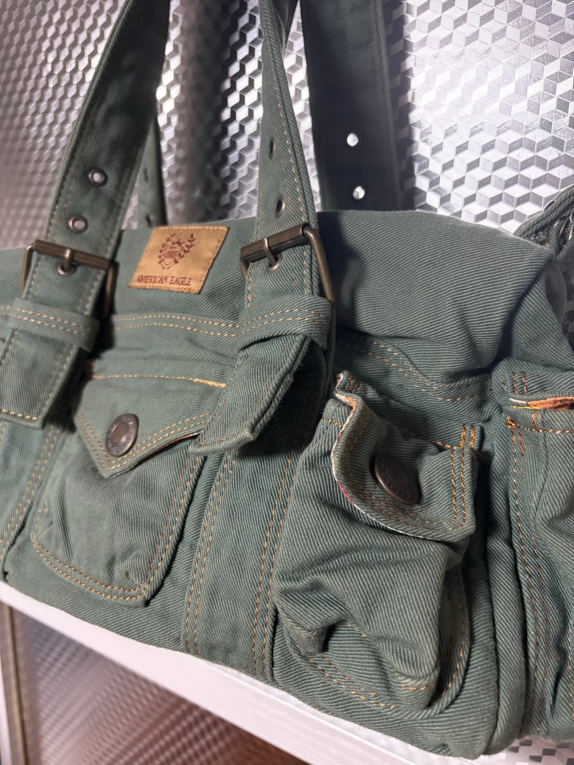 AMERICAN EAGLE 멀티 포켓 핸드백   상품이미지2