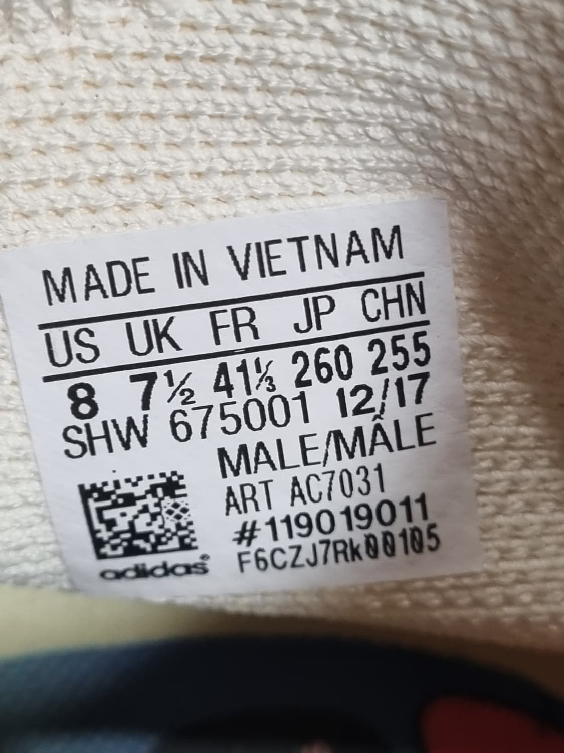 아디다스 퍼렐 윌리엄스 콜라보 스니커즈  상품이미지5