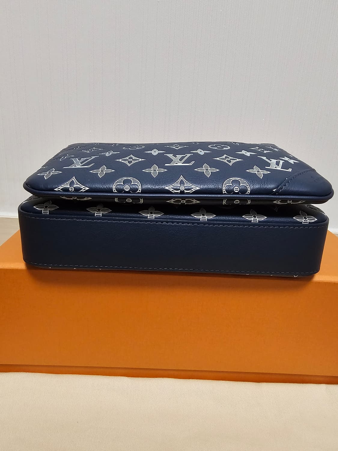 루이비통 올레더 트리오 메신저 크로스백 다크네이비 (새상품) 상품이미지7