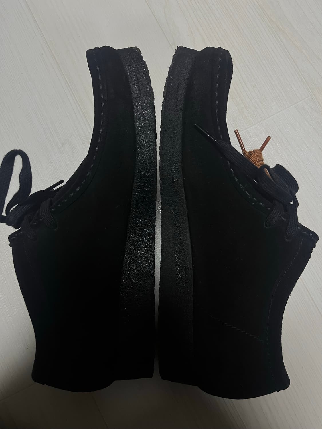 택포) 클락스 왈라비 블랙 스웨이드 255 (UK 7) 상품이미지5