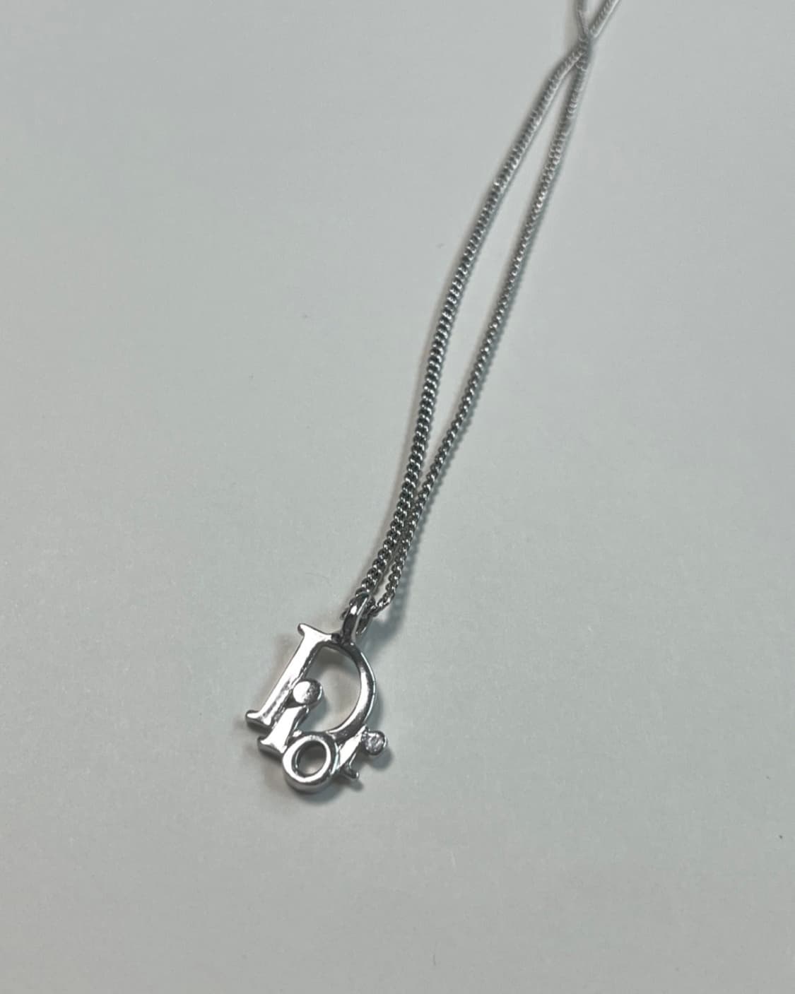 디올 미니 오블리크 목걸이 상품이미지2