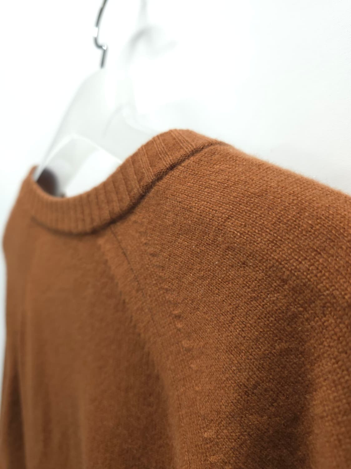 띠어리 여성 100% 캐시미어 브이넥 니트 (S) 상품이미지9