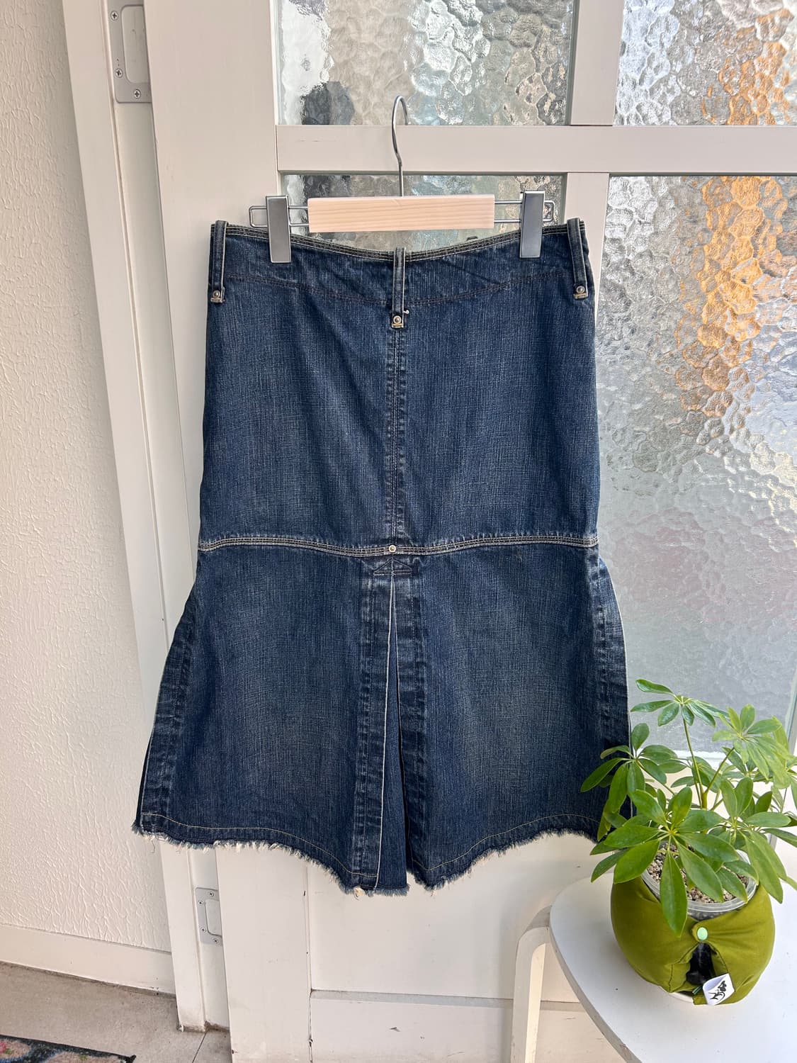 Medical branch detail denim skirt 상품이미지4