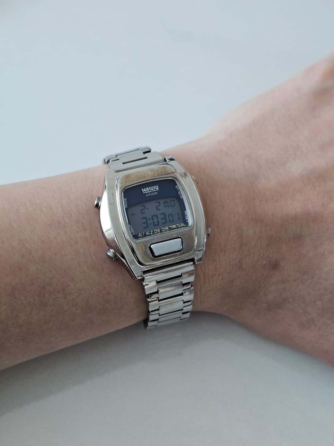 시티즌 인디펜던트 빈티지 디지털 시계 메탈 상품이미지2