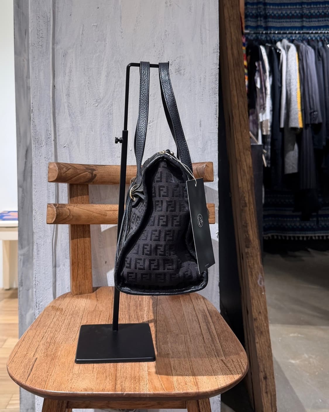 펜디 브라운 주키노 캔버스 토트백 상품이미지5