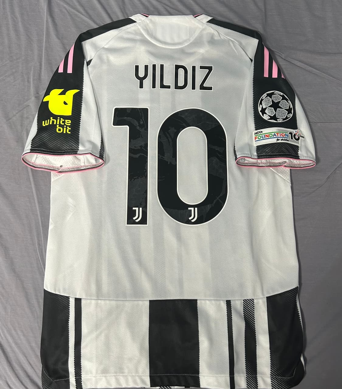 25/26 유벤투스 홈 어센틱 유니폼 상품이미지3