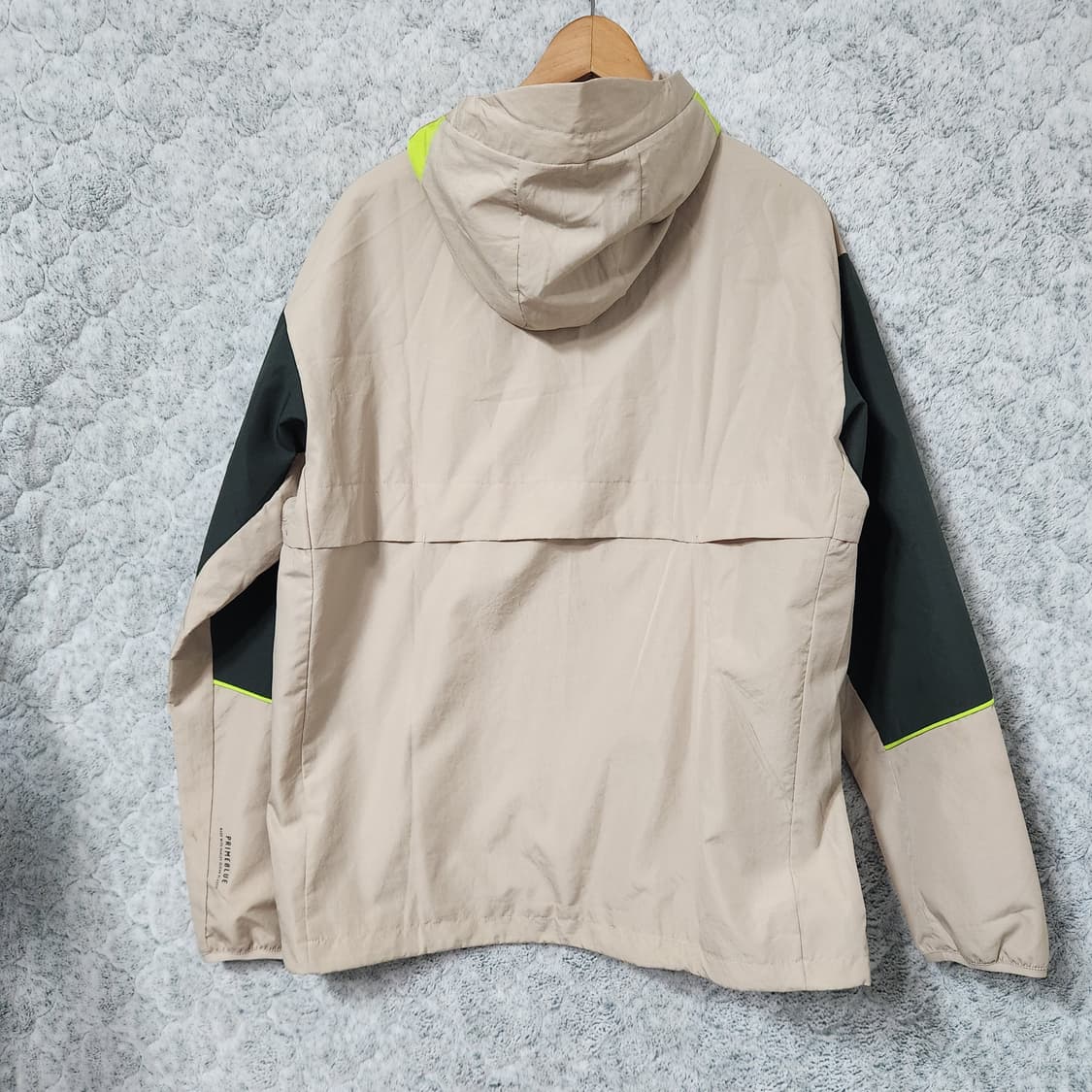 J374 [110] 아디다스 프라임블루 바람막이 점퍼
 상품이미지3