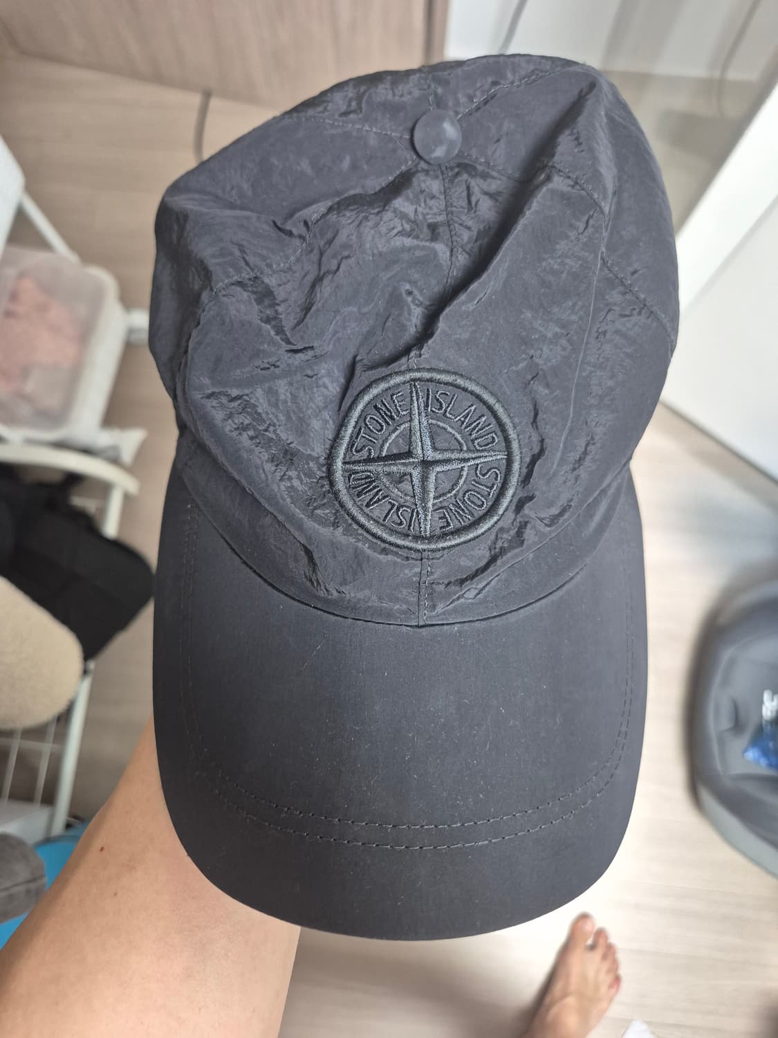 [L] 스톤아일랜드 나일론메탈 볼캡 상품이미지1
