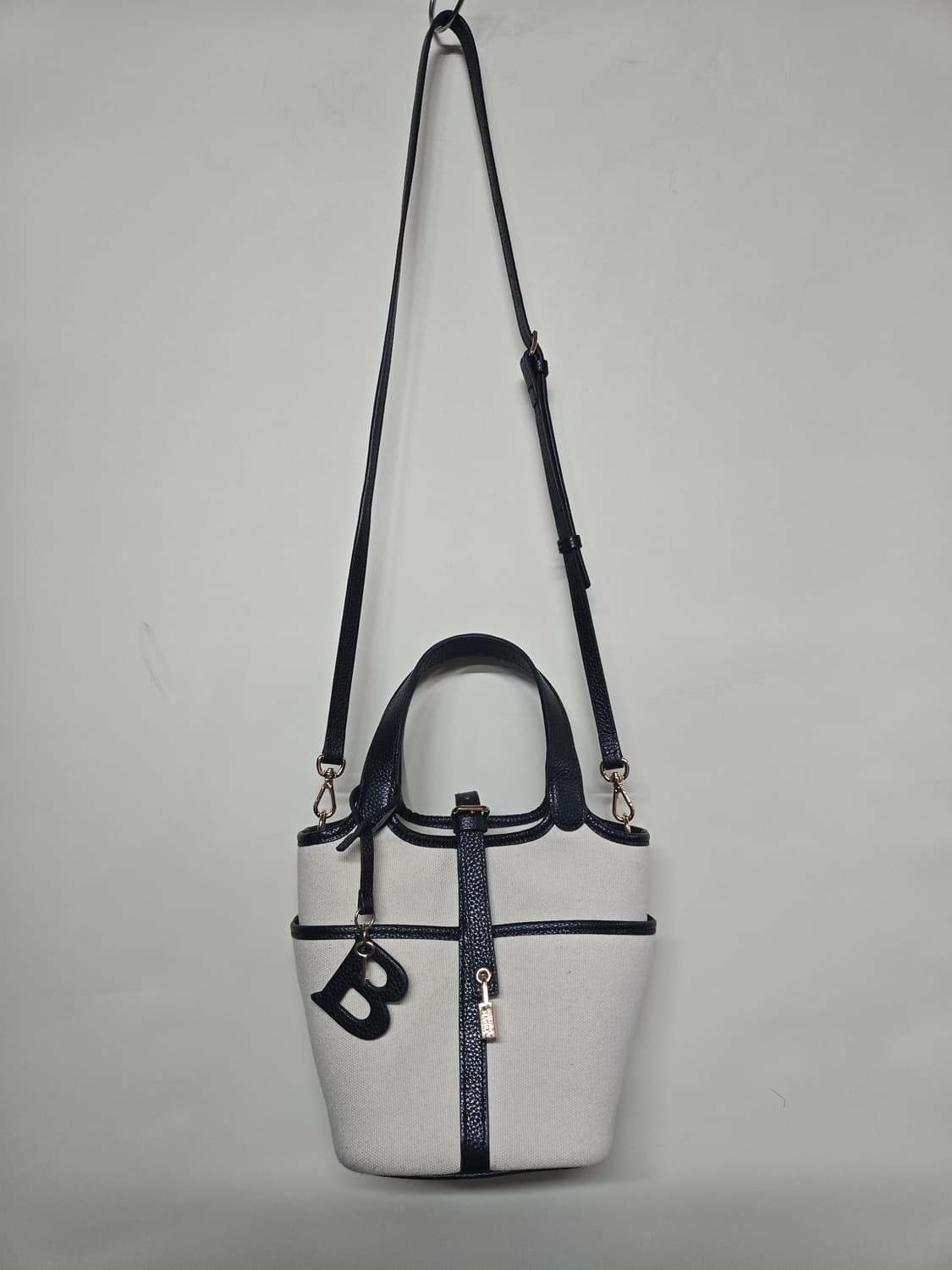 브르노말리 캔버스 토트크로스백 상품이미지1