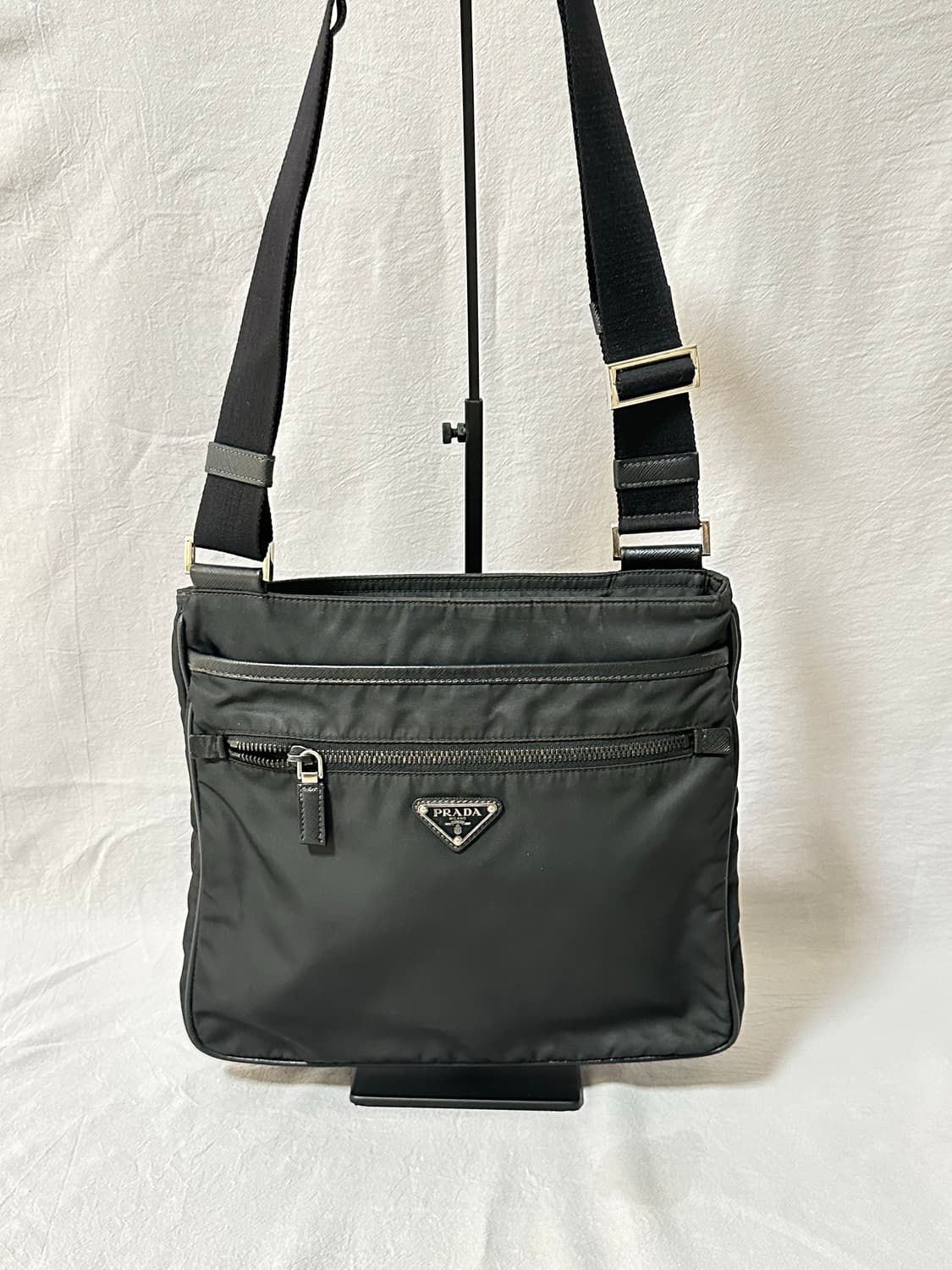 프라다 블랙 나일론 포코노 크로스백 숄더백 상품이미지1