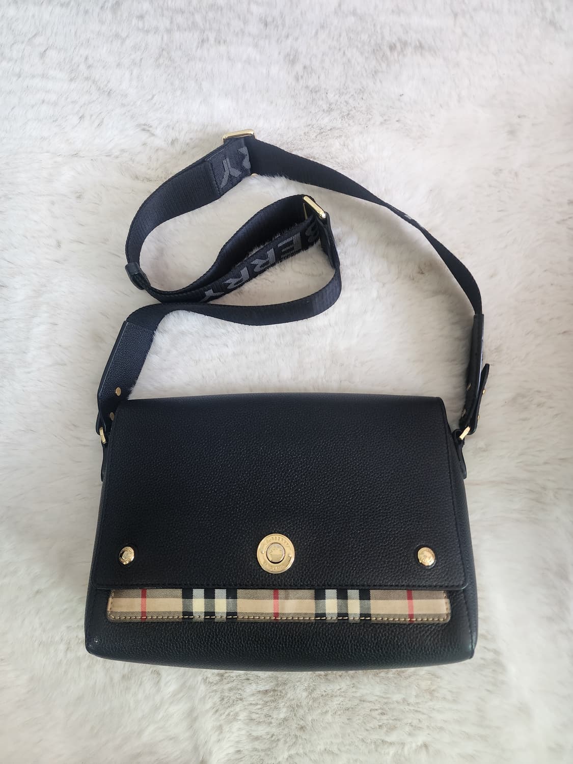 Burberry(버버리) 레더 빈티지 체크 노트 크로스바디백 상품이미지4