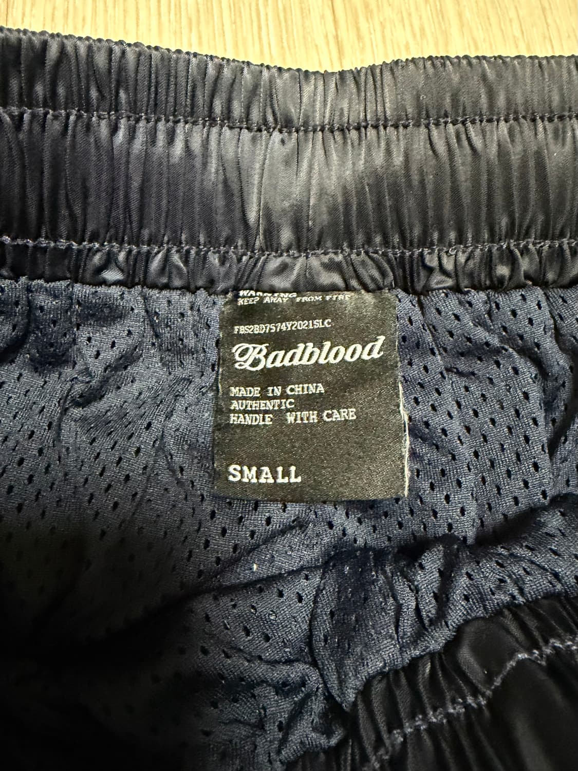 배드블러드 패딩 자켓+ 패딩바지 트레이닝 세트 (네이비) 상품이미지5