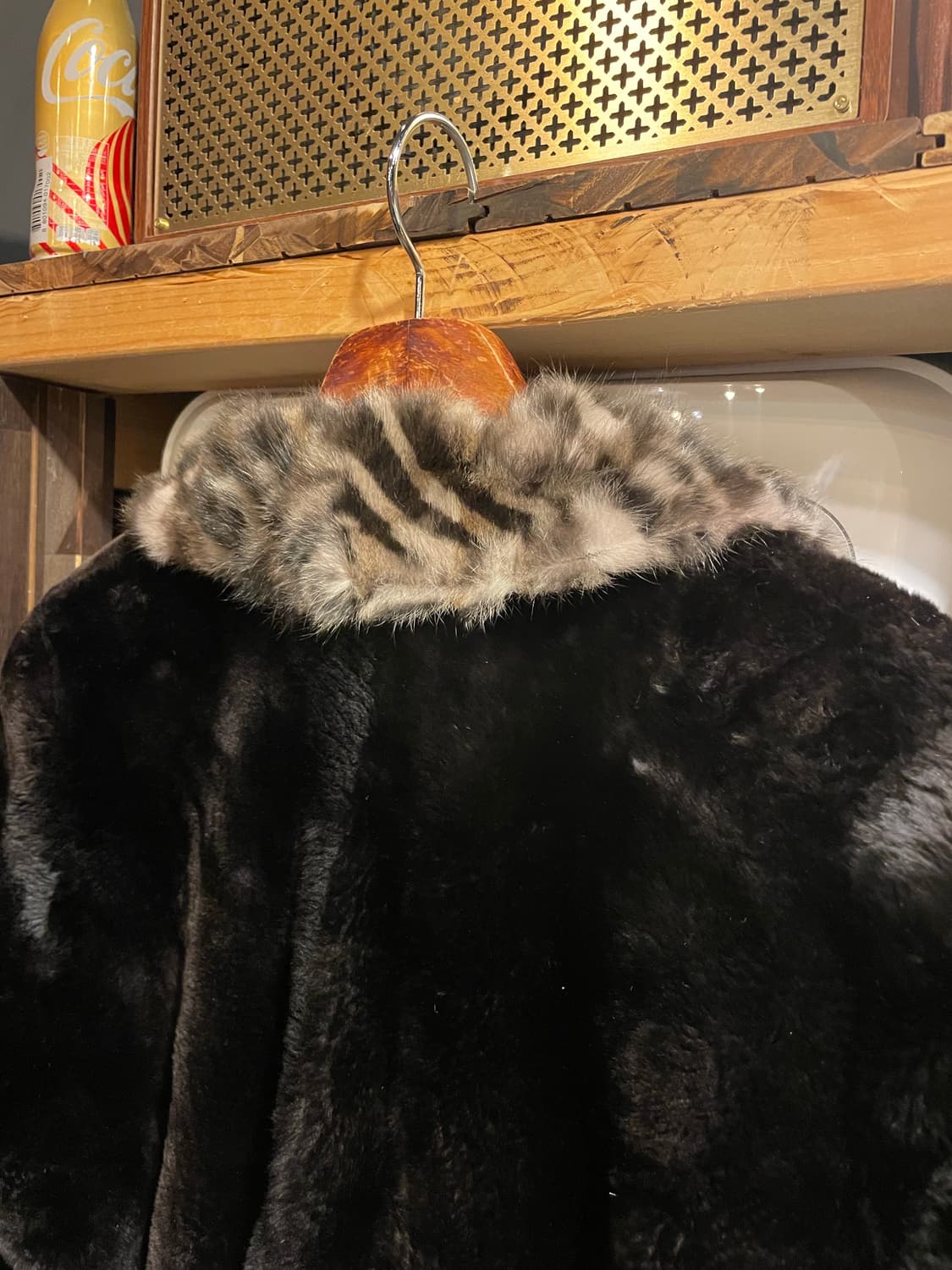 풀스킨 펄 밍크숄 크롭 자켓 상품이미지7