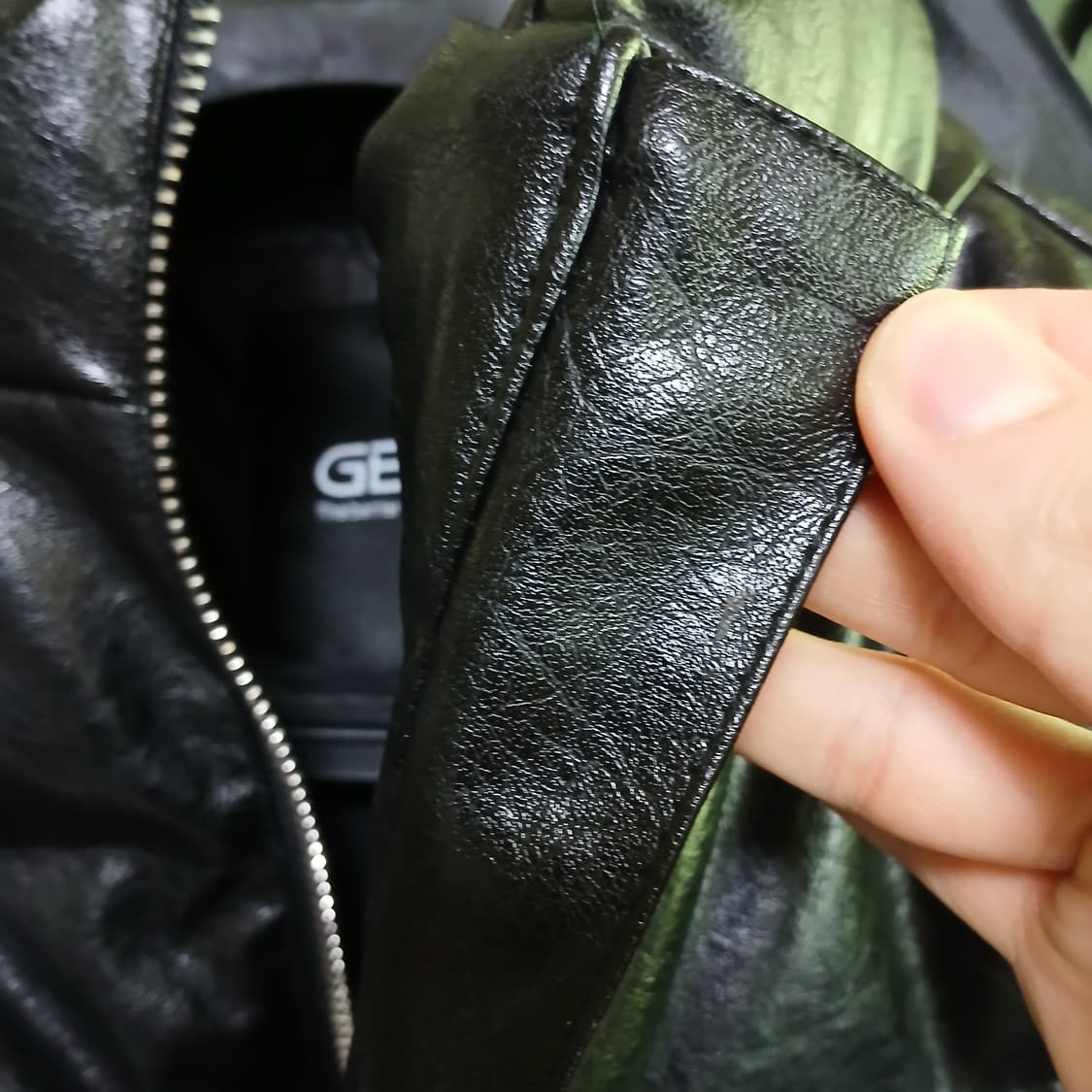 야차클럽 보겸 짐브로 레더 크롭 숏패딩 자켓 상품이미지7