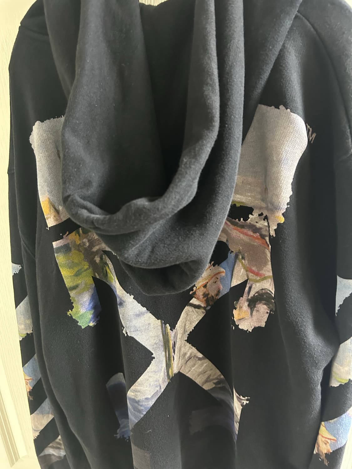 오프화이트 유화 후드집업 상품이미지1