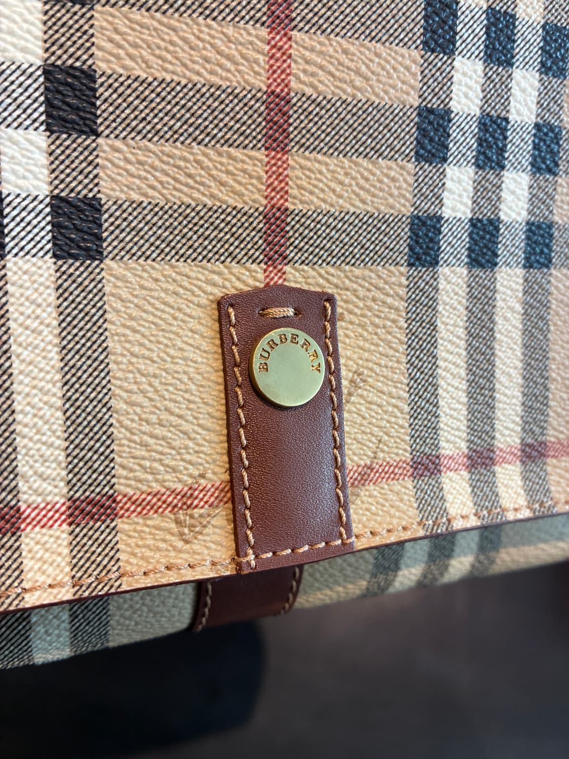 버버리 노바체크 숄더백 상품이미지3